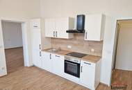 ERSTBEZUG! Schöne, generalsanierte 2 Zimmerwohnung!