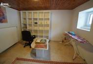 Gepflegtes Landhaus mit Carport, Nebengebäude, Garten und uneinsehbarem Innenhof