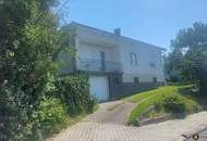 Großzügiges Einfamilienhaus mit idyllischen Garten