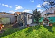 Saniertes Einfamilienhaus mit großem Garten in sehr guter Lage und ausgezeichneter Infrastruktur.