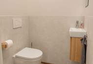 Exklusive barrierefreie Gartenwohnung mit ca. 400 m² Garten in absoluter Ruhelage