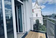 Modern gestaltete Altbauwohnung mit großzügigem Wohnbereich und südseitigen Außenflächen