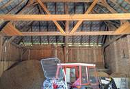 Stattlicher VIERKANTHOF mit 21 ha Grund