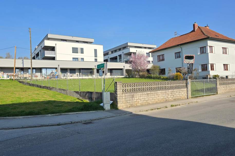 Zentrale Wohnlage – Großzügig bebaubares Grundstück mitten im Ort, Grund und Boden-kauf, 173.500,€, 4531 Linz-Land