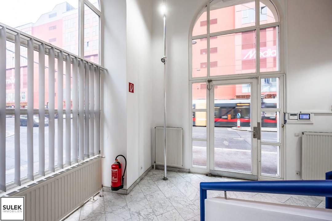 ** vis à vis Wien Mitte / The Mall: vielseitig nutzbares Büroobjekt ab April 2026 **