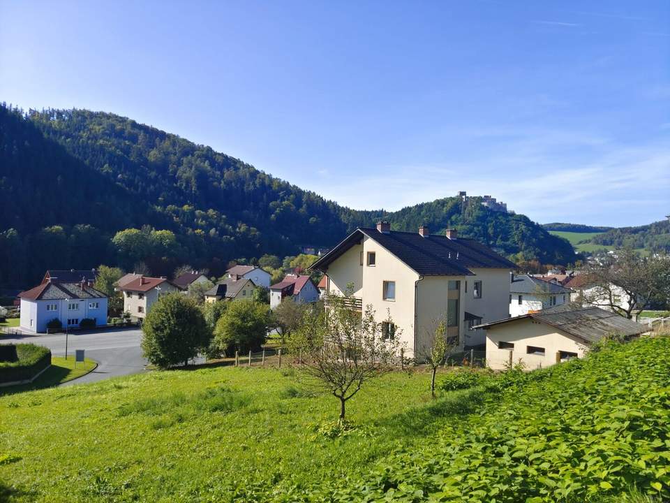 Landhaus mit flexibler Raumstruktur in Aussichtslage - hochwassersicher - 1 Stunde bis Wien