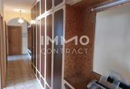 NAHE STADTHALLE: SCHÖNE HELLE 3-ZI. WOHNUNG + WOHNKÜCHE MIT WESTLOGGIA UND PARKPLATZ