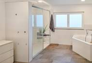 Energieeffizientes Einfamilienhaus mit großem Garten in zentraler Lage