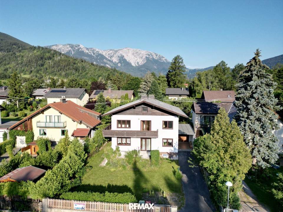 Bergblick – Zweifamilienhaus mit 171,68 m² Wfl. & 543 m² Grund in Puchberg am Schneeberg!