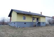 Geräumiges, voll unterkellertes Wohnhaus - zum fertigstellen!