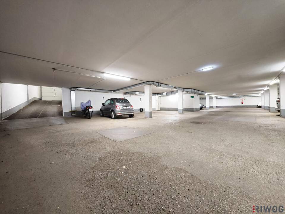 Garagenplatz Nähe Saarpark II in der Pfarrwiesengasse