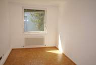 Baden - 3 Zimmer Mietwohnung mit Balkon in Gartenlage