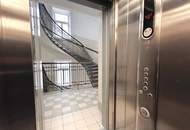 Vorgarten: Gemütliche Balkonwohnung + Idealer Grundriss + Sonniges Wohnzimmer + Teilbar auf 2-3 Zimmer