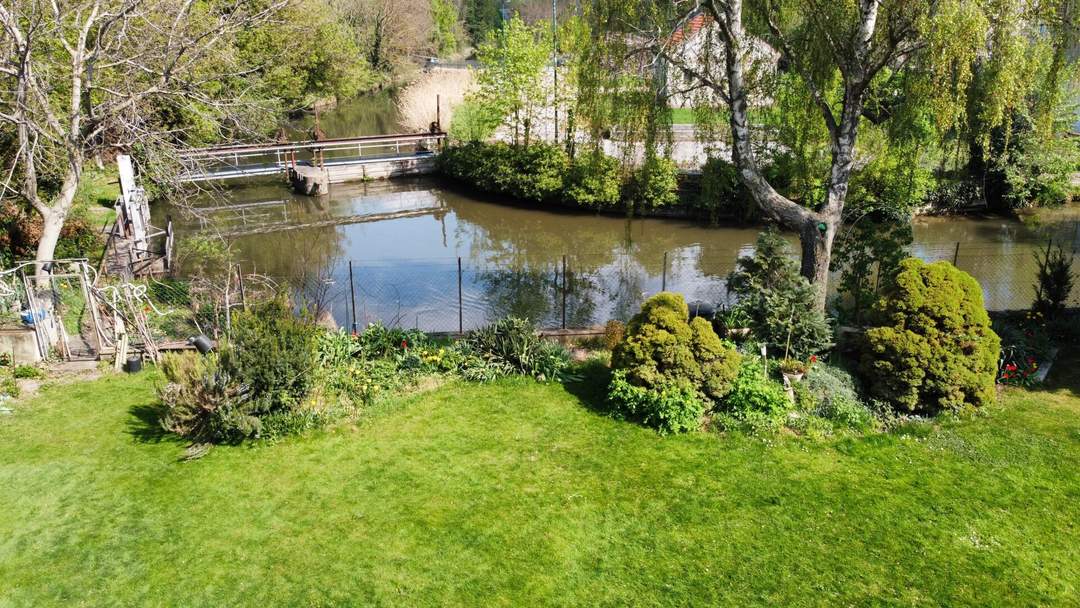 Einzigartiges Baugrundstück am Leithakanal – Ideal für Bauträger oder Luxus-Einfamilienhaus