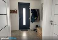 Moderne Doppelhaushälfte: perfekte Kombination aus Neubauqualität und Energieeffizienz