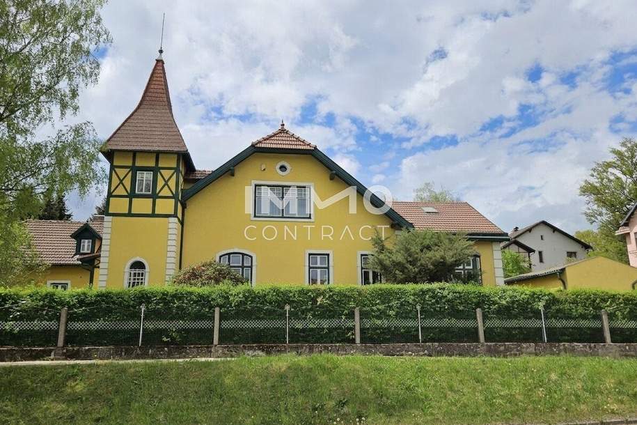 Repräsentative Villa in Zwettl mit 2137 m² Grundstück - Wohnen und Arbeiten stilvoll vereint, Haus-kauf, 949.000,€, 3910 Zwettl