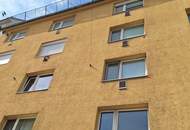 Großzügige 3 Zimmer Loggia Wohnung, ideal für WG s oder Familien