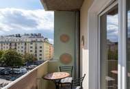BALKONWOHNUNG direkt beim AUGARTEN // separate Küche // U-Bahn-Nähe