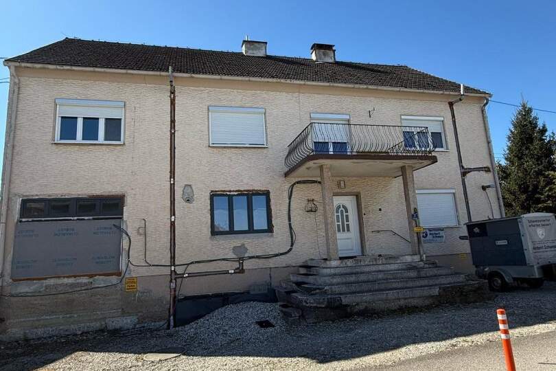 ***OffENES BIETERVERFAHREN*** Vielfältiges Mehrfamilienhaus in Gunskirchen: Renovierungsbedürftig, viel Potenzial!, Haus-kauf, 350.000,€, 4623 Wels-Land