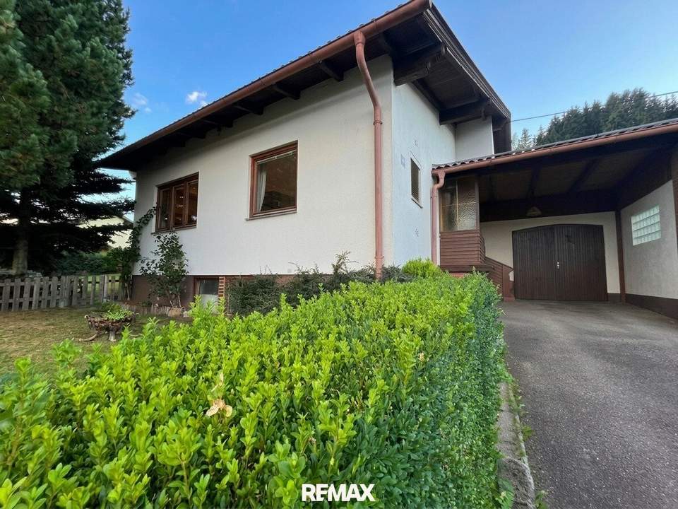 Sanierungsbedürftiges Haus mit Potenzial und großem Garten in ruhiger Lage in Reichenfels