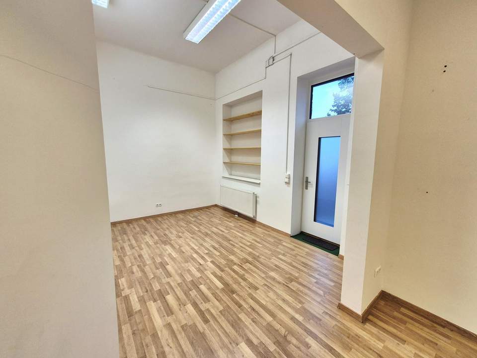 BÜRO ODER GESCHÄFT