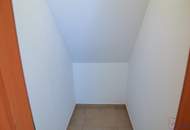 Moderne DG-Wohnung im Zentrum - Blick auf Stift Melk inklusive!