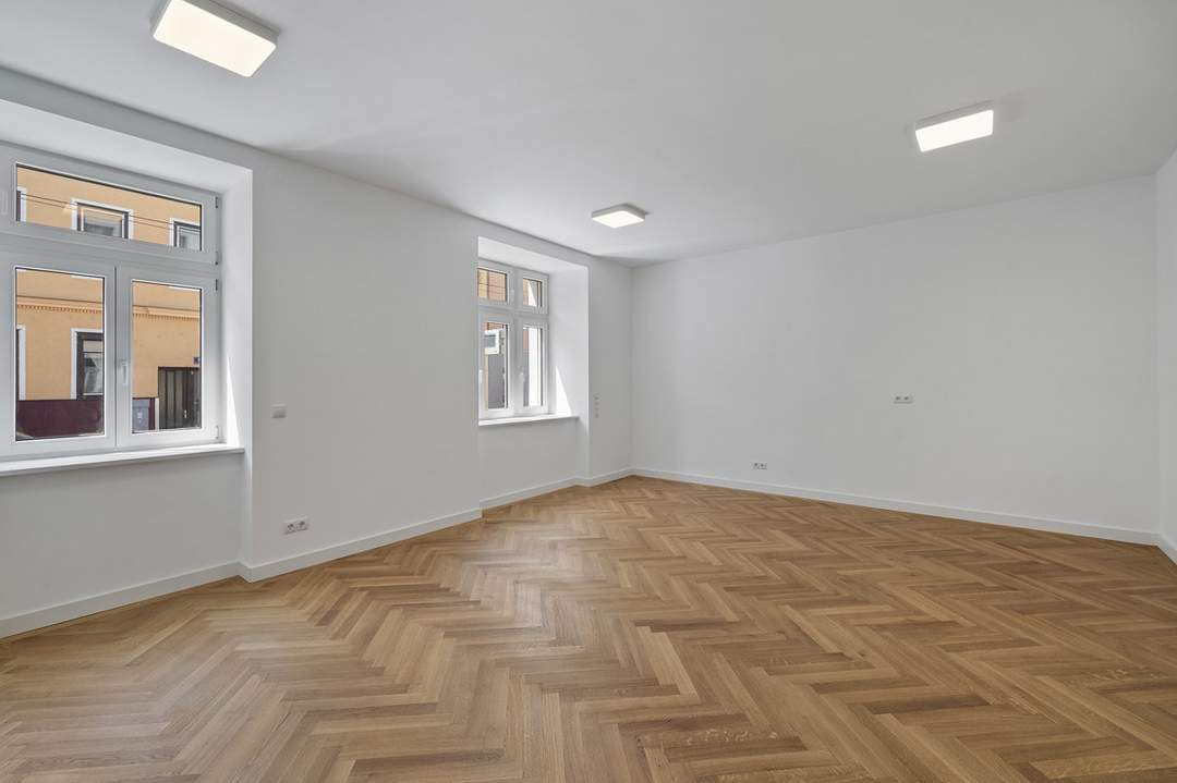 Hochwertig sanierte Altbauwohnung mit Freiflächen