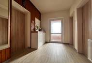 Solides Einfamilienhaus mit Entwicklungspotenzial in ruhiger Lage in Weitendorf