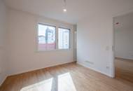 ++MOLLARD 50++ Modern 2-room apartment in a prime downtown location (1/16)