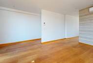 Helle, exklusive 4-Zimmer-Maisonette-Dachgeschosswohnung mit großer Terrasse und Klimaanlage