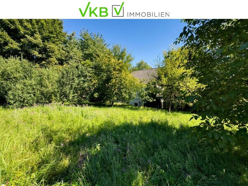 SEEWALCHEN AM ATTERSEE: Grundstück mit großem Potenzial in begehrter Lage!