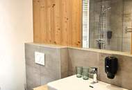 Perfekt aufgeteilte kleine Penthouse Wohnung