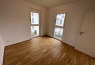 Neubau: 4-Zimmer mit Balkon ab sofort
