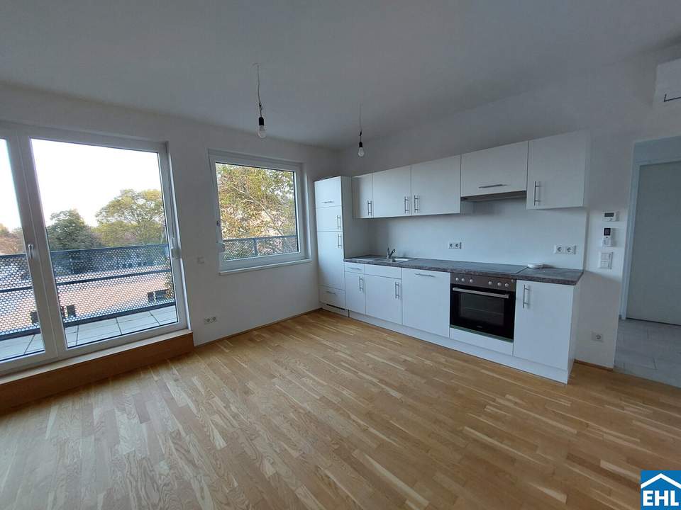 2-Zimmer Dachgeschoßwohnung mit großem Balkon! Nahe der Donauinsel