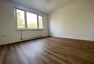 ++ NEU ++ HELLE DREI Zimmer in GRÜNRUHELAGE