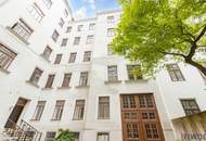 Komplett hofseitige Altbauwohnung | Sanierungsbedürftig | Prachtvolles Jahrhundertwendehaus | MQ, Volkstheater, Mariahilfer Straße uvm. fußläufig erreichbar