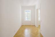 Das Stadtleben in Ruhe genießen: Stil-Altbauwohnung in lebendiger Lage an der Grenze 7./8. Bezirk