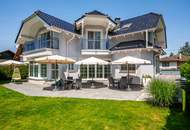 ***NEU*** exklusives Haus mit 2 Eingängen, 2 Wohnküchen, Wellnessbereich, beheizten Pool und viel mehr