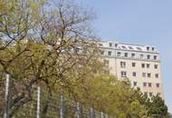 Urbanes Wohnen am Waldmüllerpark – Stilvolle 2-Zimmer-Wohnung mit Fernblick