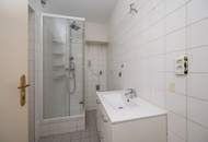 ++AIRBNB++ Unlock the Potential – 3-Room Period Apartment to Make Your Own