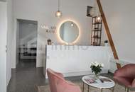 Moderne Geschäftsfläche mit Empfangsbereich und separatem Zimmer