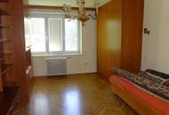 Sanierungsbedürftige Wohnung in Top Lage im19. Bezirk (Ruhelage - Sackgasse)