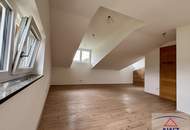 Mehrfamilienhaus mit Potenzial in sonniger und ruhiger Lage mit schönem Fernblick!