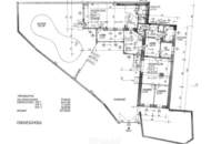 Einfamilienhaus mit drei eigenständigen oder zusammenlegbaren Wohnungen und einzigartigem Erlebnisgarten