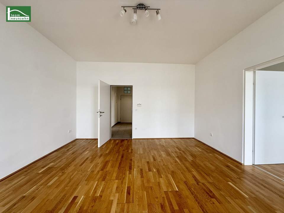 Helle 2-Zimmer-Wohnung in ruhiger Seitengassenlage – sofort beziehbar!