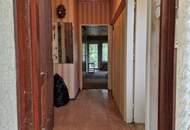 "KLEINES HAUS MIT GROSSEM POTENTIAL - IHRE CHANCE IN HOLLABRUNN!"
