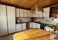 Wels / Neustadt: Ãlteres Wohnhaus nÃ€he Krankenhaus in Toplage!