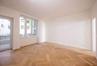 ++NEU++ Sanierte 2-Zimmer ALTBAUWOHNUNG mit Balkon! gänzlich im Innenhof!