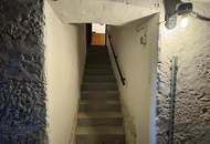 Gelegenheit! Sehr gepflegter Landsitz mit großem Wirtschaftsgebäude