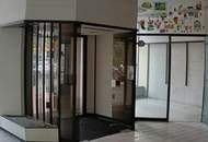 Raum für Ideen; renovierungsbedürftiges Geschäftslokal mit Top-Anbindung im 14. Bezirk zur Miete